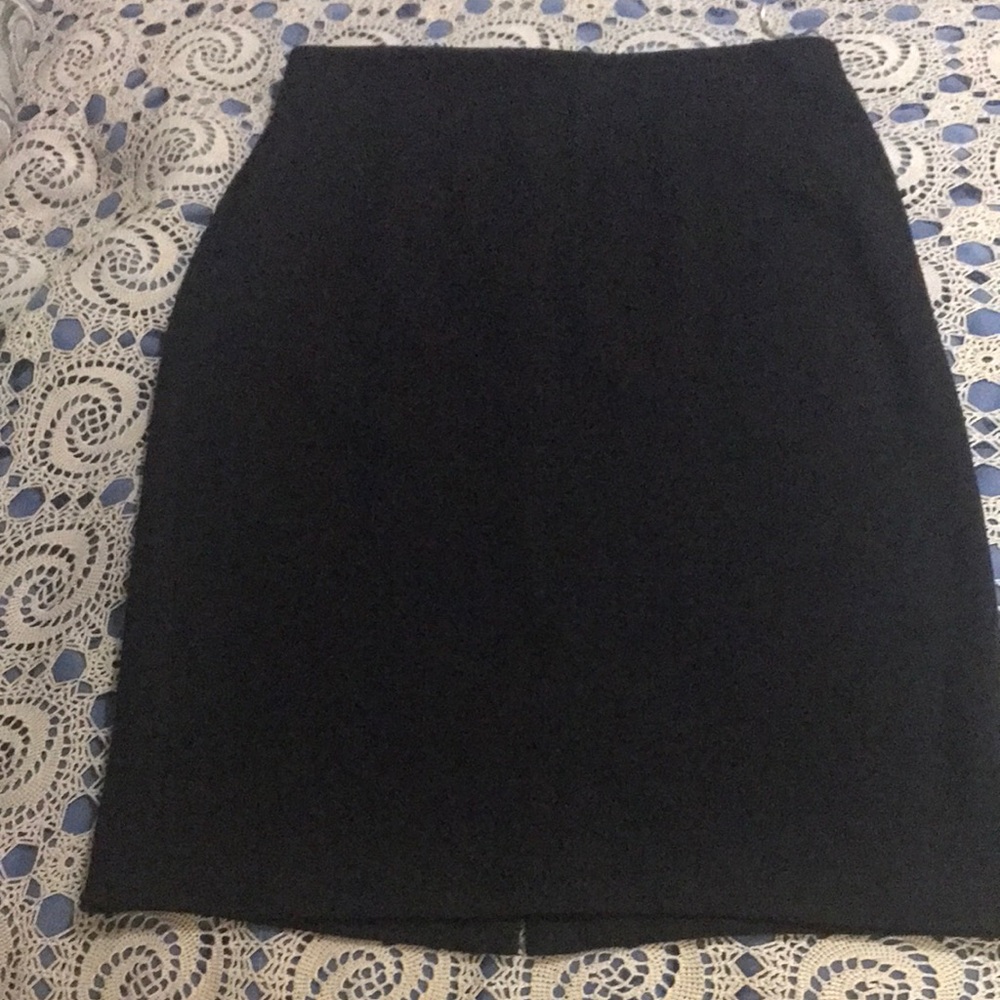 Premise Pencil Skirt